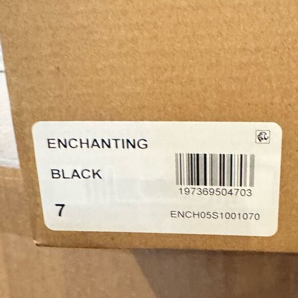 Steve Madden Women's Enchanting Ankle Boot Size 7 - Picture 6 of 6